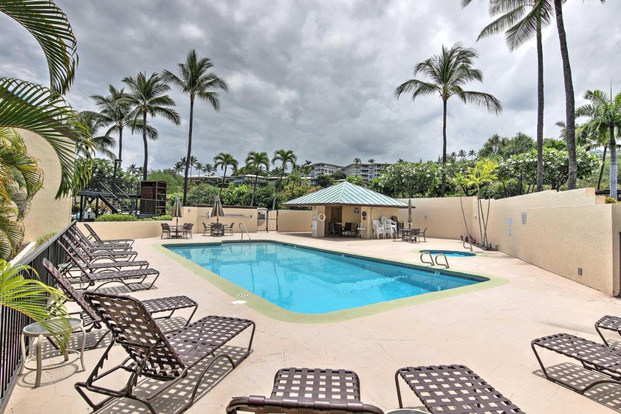 Kona Golf Condo On Eighteenth Tee With Pool Access Kailua Kültér fotó